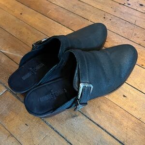 Minnetonka suede leather, buckled clogs shoes